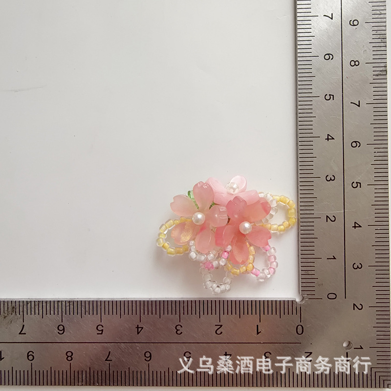 Upgraded 3D Beaded Begonia Flo - огляд і ціна Women'S Accessories Crocs