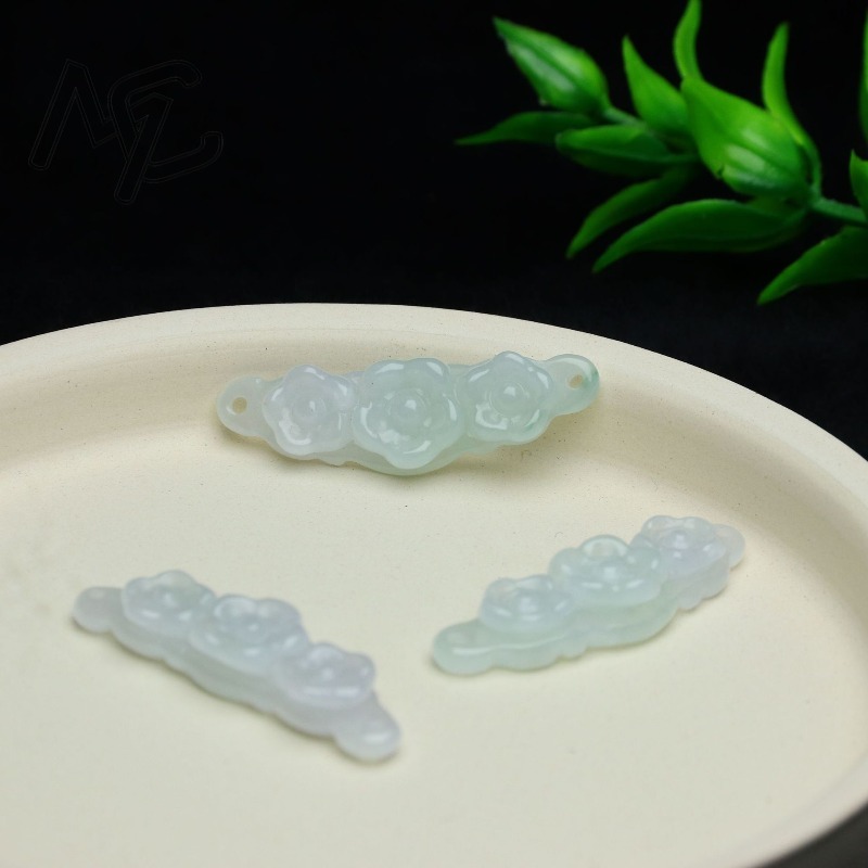 1pc Natural Jadeite Emerald Fl - огляд і ціна Woman Accessory