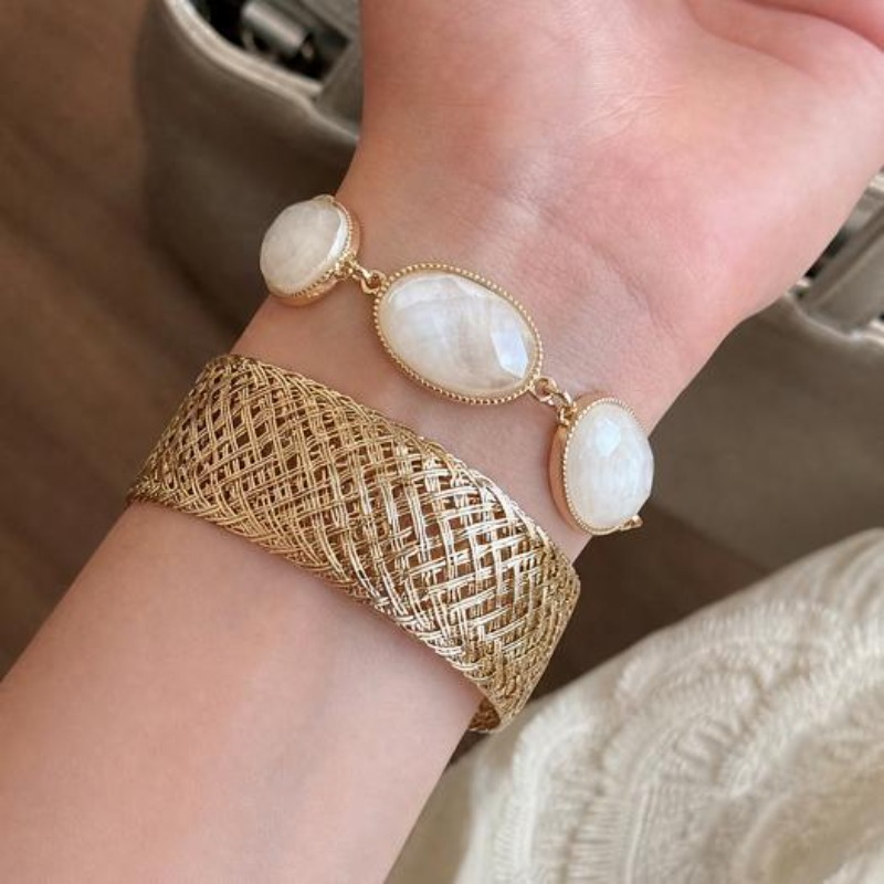 Bohemian Woven Resin Oval Brac - огляд і ціна Resin Bangle Bracelet